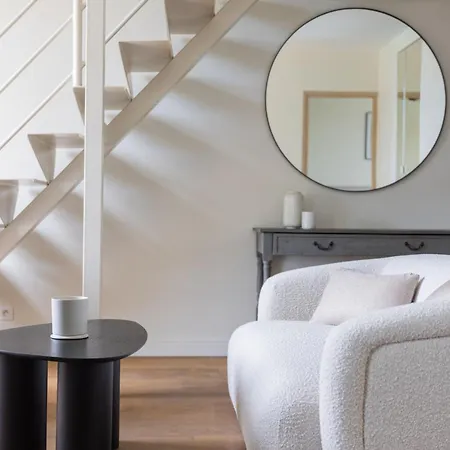 Lb Vacation I Beautiful, Renovated Duplex With Swimming Pool *