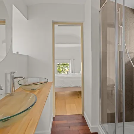 Apartman Lb Vacation I Beautiful, Renovated Duplex With Swimming Pool Cannes
